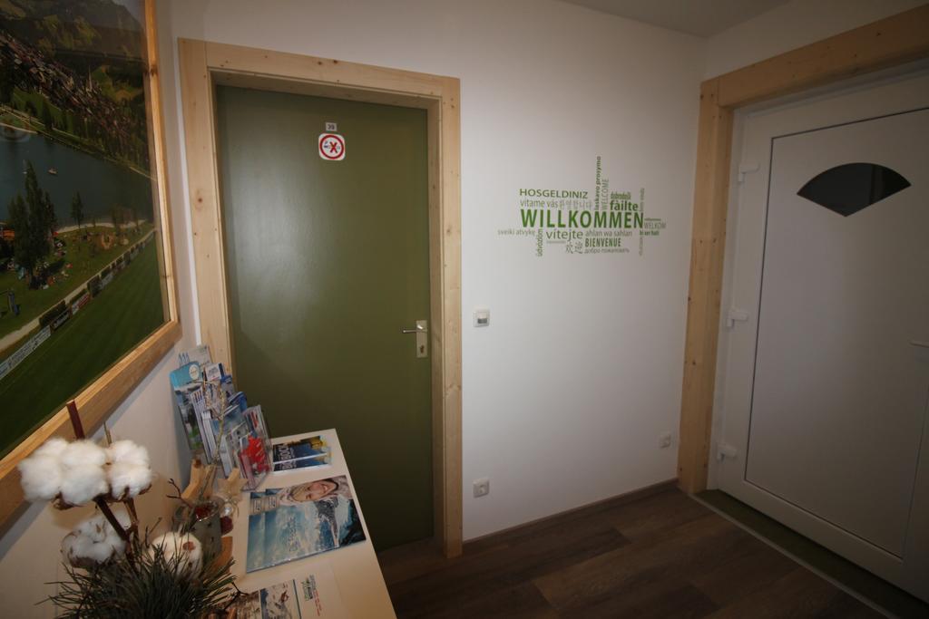 Haus Hoellerer Uttendorf Exterior photo